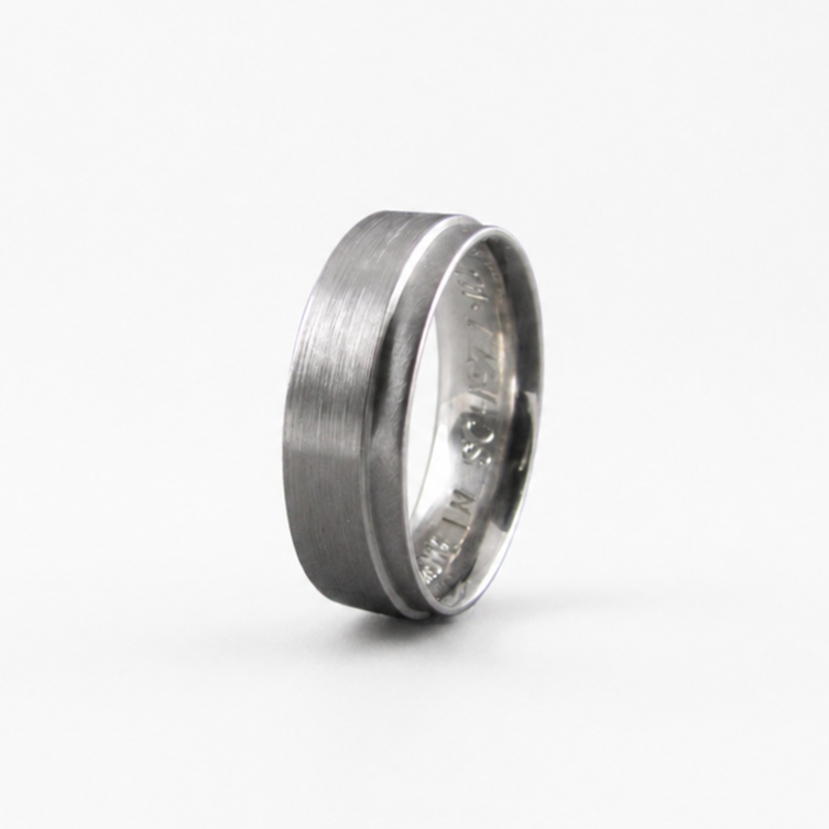 Gillespie half-round comfort fit band with brushed matte exterior and polished interior.