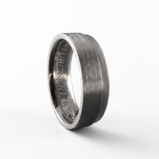 Fecher men’s Palladium 500 wedding band with brushed matte finish and polished comfort fit interior.